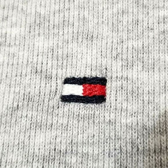 Tommy Hilfiger Women's T-Shirt Long Sleeve Solid - Picture 3 of 4